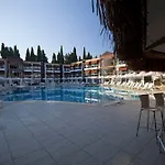 Отель Risa 4*
