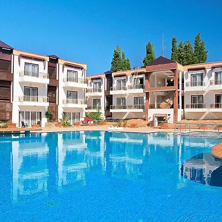 Risa Ξενοδοχείο