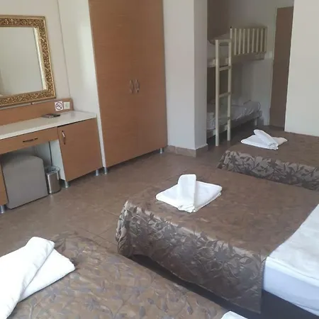 Risa Ξενοδοχείο