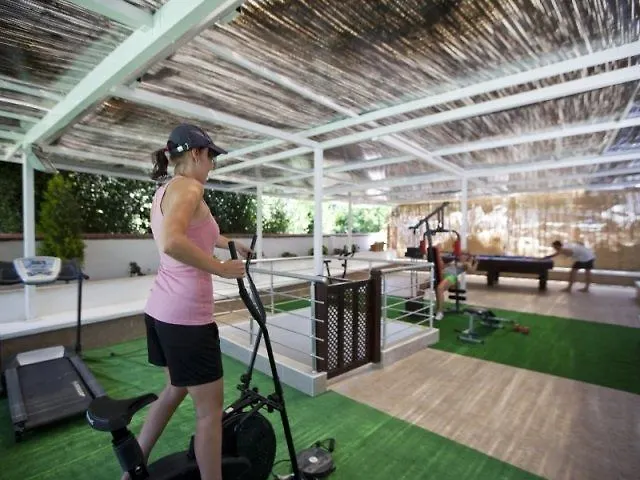 Risa Ξενοδοχείο 4*