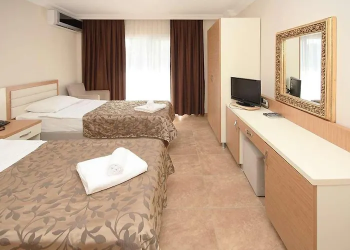 Ξενοδοχείο Risa 4*